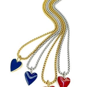 Ophelia Necklace, in Silver Navy. 
15” + 3” extender with magnetic clasp.